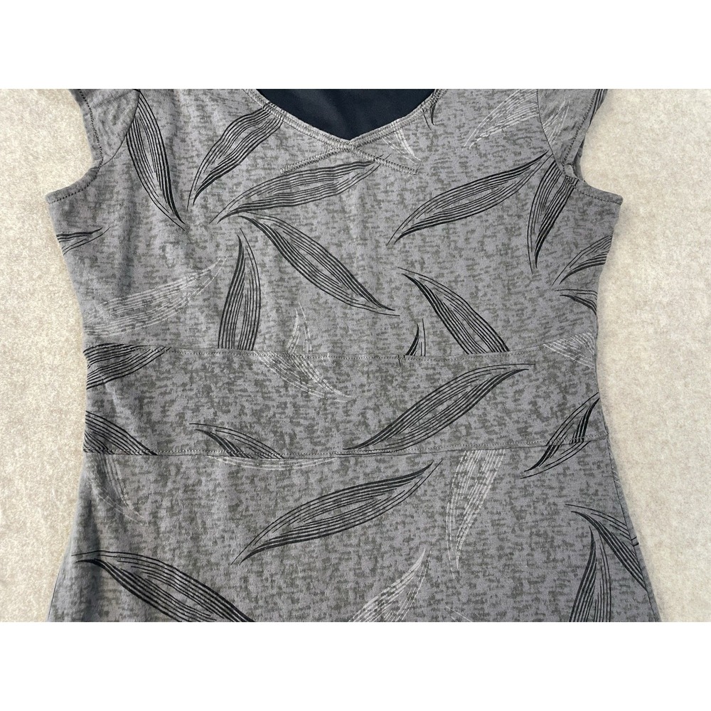 Merrell Opti-Wick Dress Women's Small Grey ShortCap Sleeve V Neck Lined Athletic - Picture 15 of 15